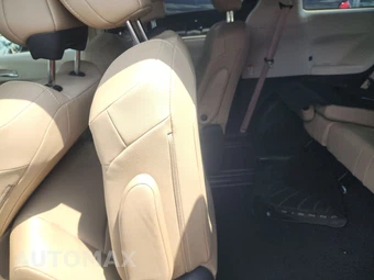 2021 Toyota Sienna XLE 8-Passenger 120.5" WB - miniatura 13