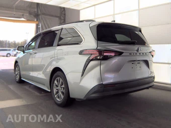2021 Toyota Sienna XLE 8-Passenger 120.5" WB - miniatura 6