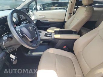2021 Toyota Sienna XLE 8-Passenger 120.5" WB - miniatura 7