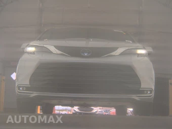2021 Toyota Sienna XLE 8-Passenger 120.5" WB - miniatura 3