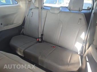 2021 Toyota Sienna XLE 8-Passenger 120.5" WB - miniatura 14