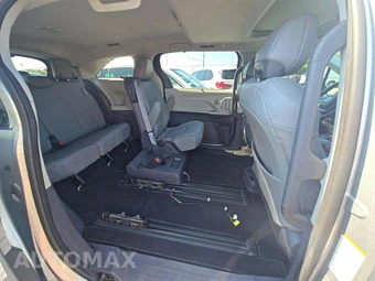 2021 Toyota Sienna XLE 8-Passenger 120.5" WB - miniatura 17