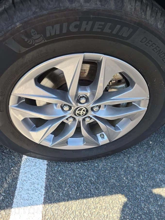 2021 Toyota Sienna XLE 8-Passenger 120.5" WB - miniatura 29