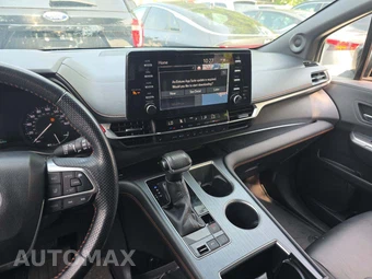2021 Toyota Sienna XSE 7-Passenger 120.5" WB - miniatura 10