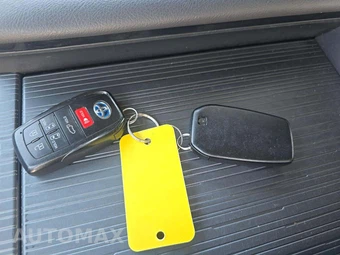 2021 Toyota Sienna XSE 7-Passenger 120.5" WB - miniatura 5