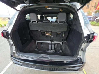 2021 Toyota Sienna XSE 7-Passenger 120.5" WB - miniatura 15