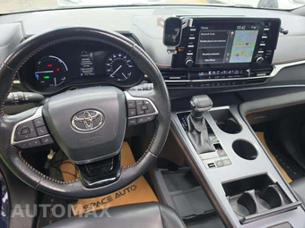 2021 Toyota Sienna XSE 7-Passenger 120.5" WB - miniatura 10