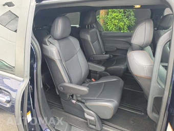 2021 Toyota Sienna XSE 7-Passenger 120.5" WB - miniatura 17