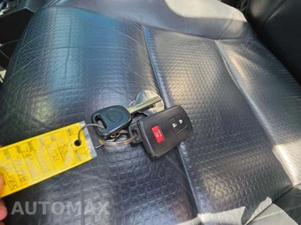 2021 Toyota Tacoma Limited Crew Cab Medium Bed - miniatura 8