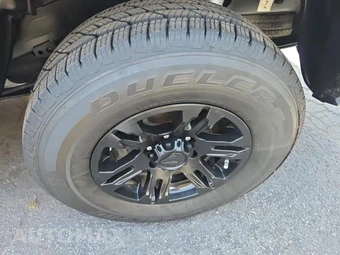 2021 Toyota Tacoma SR Crew Cab Medium Bed - miniatura 11