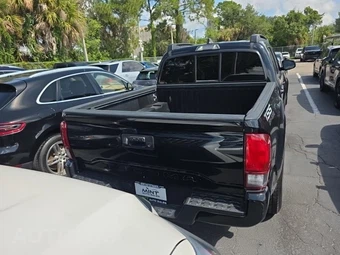 2021 Toyota Tacoma SR Crew Cab Medium Bed - miniatura 5