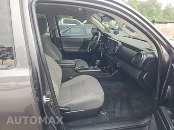 2021 Toyota Tacoma SR Crew Cab Medium Bed - miniatura 8