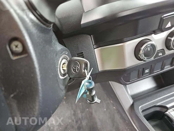 2021 Toyota Tacoma SR Extended Cab Long Bed - miniatura 8
