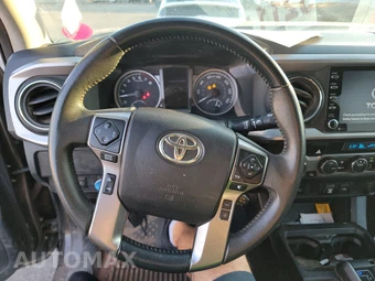 2021 Toyota Tacoma SR5 Crew Cab Long Bed - miniatura 10