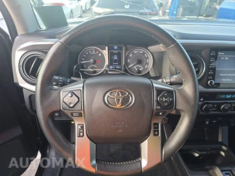 2021 Toyota Tacoma SR5 Crew Cab Medium Bed - miniatura 10