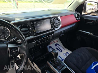 2021 Toyota Tacoma SR5 Crew Cab Medium Bed - miniatura 10