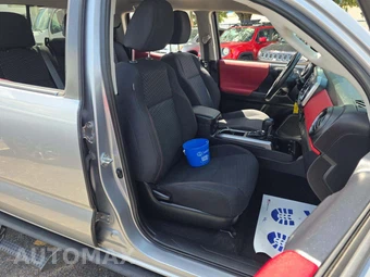 2021 Toyota Tacoma SR5 Crew Cab Medium Bed - miniatura 18