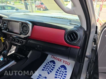2021 Toyota Tacoma SR5 Crew Cab Medium Bed - miniatura 19