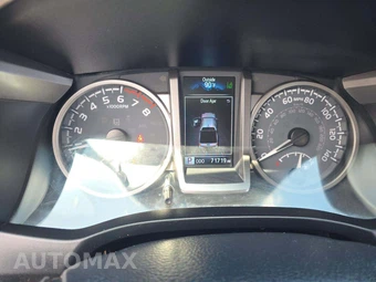 2021 Toyota Tacoma SR5 Crew Cab Medium Bed - miniatura 9