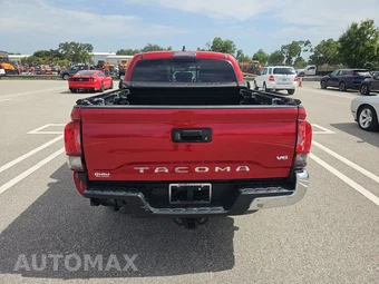 2021 Toyota Tacoma SR5 Crew Cab Medium Bed – miniatura 5