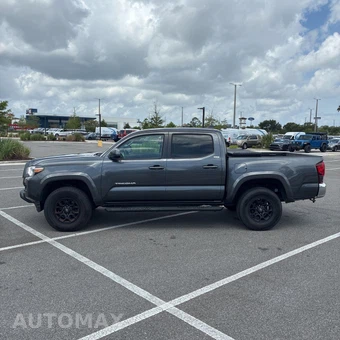 2021 Toyota Tacoma SR5 Crew Cab Medium Bed - miniatura 2