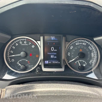 2021 Toyota Tacoma SR5 Crew Cab Medium Bed - miniatura 20