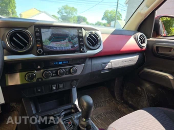 2021 Toyota Tacoma SR5 Crew Cab Medium Bed - miniatura 10
