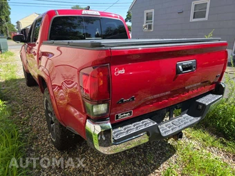 2021 Toyota Tacoma SR5 Crew Cab Medium Bed - miniatura 2