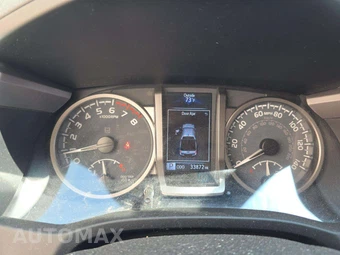 2021 Toyota Tacoma SR5 Crew Cab Medium Bed - miniatura 9