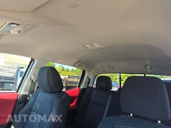 2021 Toyota Tacoma SR5 Crew Cab Medium Bed - miniatura 11