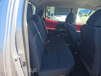 2021 Toyota Tacoma SR5 Crew Cab Medium Bed - miniatura 16
