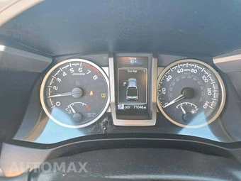 2021 Toyota Tacoma SR5 Crew Cab Medium Bed - miniatura 9