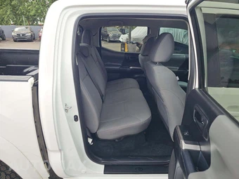 2021 Toyota Tacoma SR5 Crew Cab Medium Bed - miniatura 13