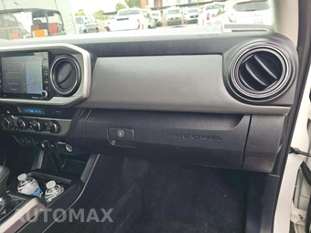 2021 Toyota Tacoma SR5 Crew Cab Medium Bed - miniatura 16