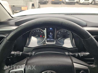 2021 Toyota Tacoma SR5 Crew Cab Medium Bed - miniatura 18