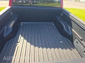 2021 Toyota Tacoma SR5 Crew Cab Medium Bed - miniatura 14
