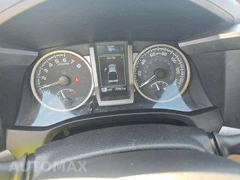2021 Toyota Tacoma SR5 Crew Cab Medium Bed - miniatura 9