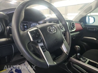2021 Toyota Tacoma SR5 Crew Cab Medium Bed - miniatura 10
