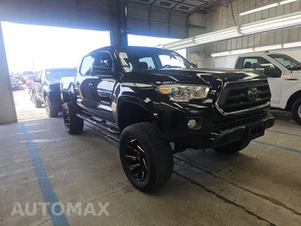 2021 Toyota Tacoma SR5 Crew Cab Medium Bed - miniatura 3