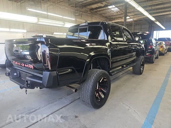 2021 Toyota Tacoma SR5 Crew Cab Medium Bed - miniatura 4