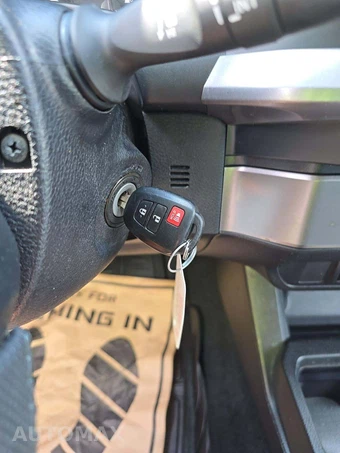 2021 Toyota Tacoma SR5 Crew Cab Medium Bed - miniatura 8