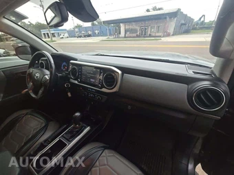 2021 Toyota Tacoma SR5 Crew Cab Medium Bed - miniatura 19