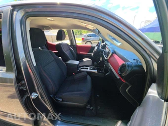 2021 Toyota Tacoma SR5 Crew Cab Medium Bed - miniatura 18