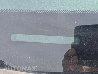 2021 Toyota Tacoma SR5 Crew Cab Medium Bed - miniatura 2