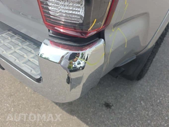 2021 Toyota Tacoma SR5 Crew Cab Medium Bed - miniatura 21