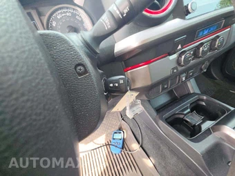 2021 Toyota Tacoma SR5 Crew Cab Medium Bed - miniatura 5