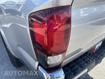 2021 Toyota Tacoma SR5 Crew Cab Medium Bed - miniatura 38