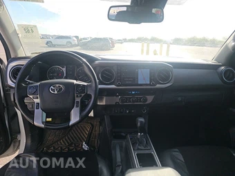2021 Toyota Tacoma SR5 Crew Cab Medium Bed - miniatura 11