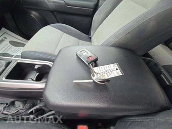 2021 Toyota Tacoma TRD Off-Road Crew Cab Long Bed - miniatura 8