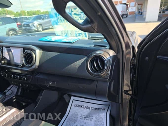 2021 Toyota Tacoma TRD Off-Road Crew Cab Long Bed - miniatura 19
